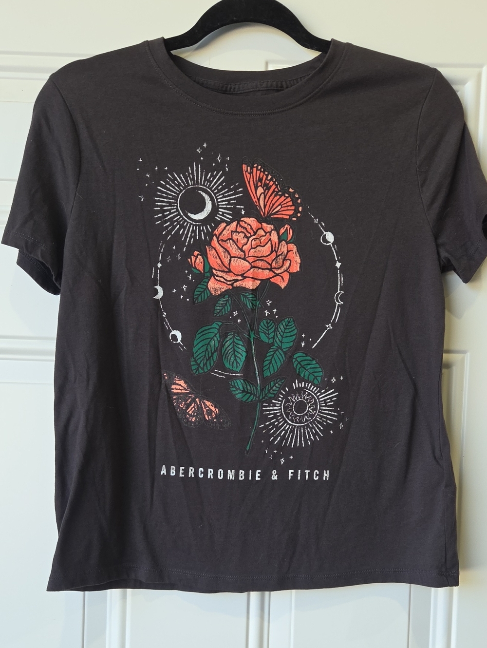 abercrombie kids Black Tee with Coral Rose and Green Leaves
